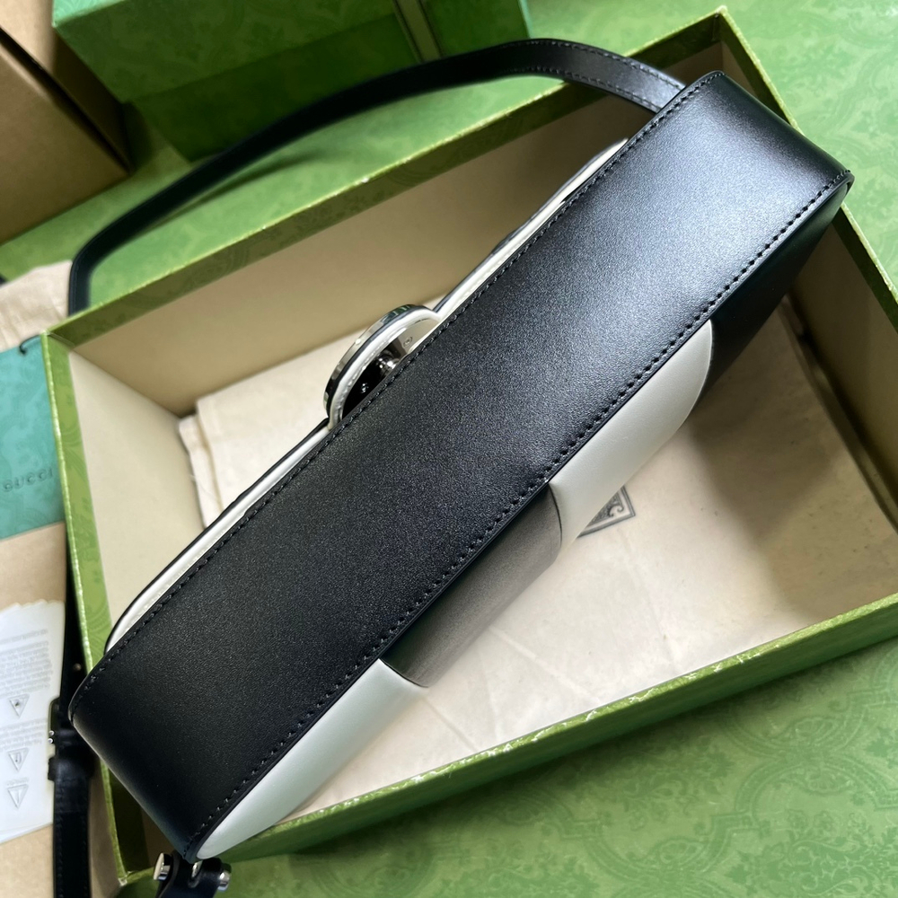 Gucci Petite GG Small 27 cm