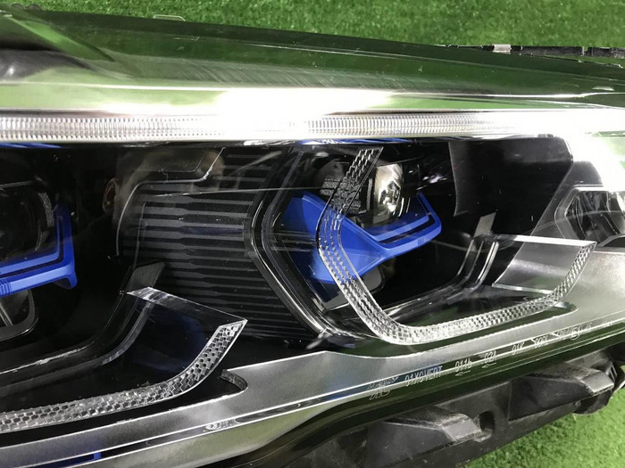 Фара правая BMW X5 G05 X6 G06 18-23 Laser В сборе