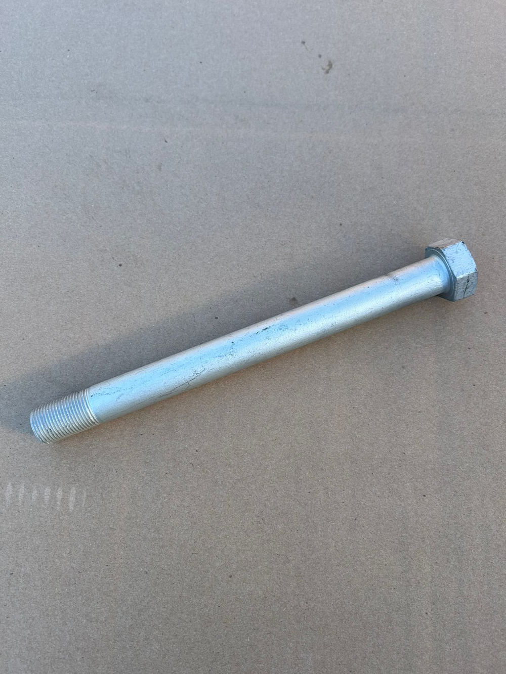 3014542 Болт M20x1,5x220 10,9