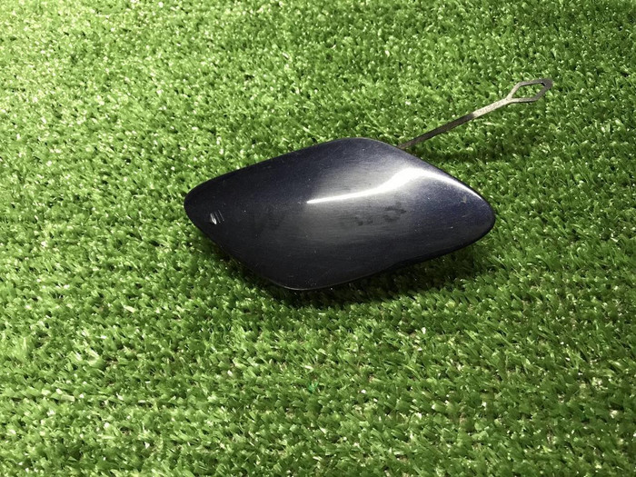 Заглушка буксир. крюка Mercedes E W212 (13-16) AMG