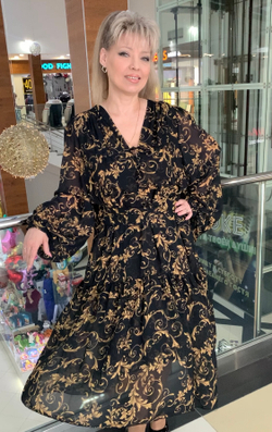 Нарядное длинное двойное платье с мягким поясом