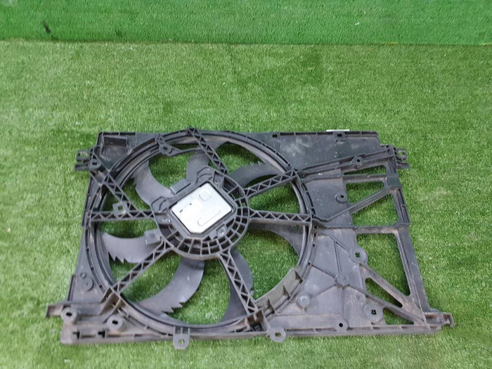 Диффузор с вентилятором Toyota Camry xv70 (17-нв)