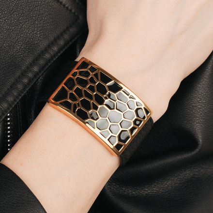 Браслет Fiore Luna на кожаном черном ремешке CB00992-2 G