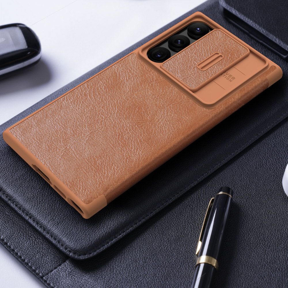 Кожаный чехол книжка коричневого цвета от Nillkin для Samsung Galaxy S23 Ultra, серия Qin Pro Leather с защитной шторкой для камеры