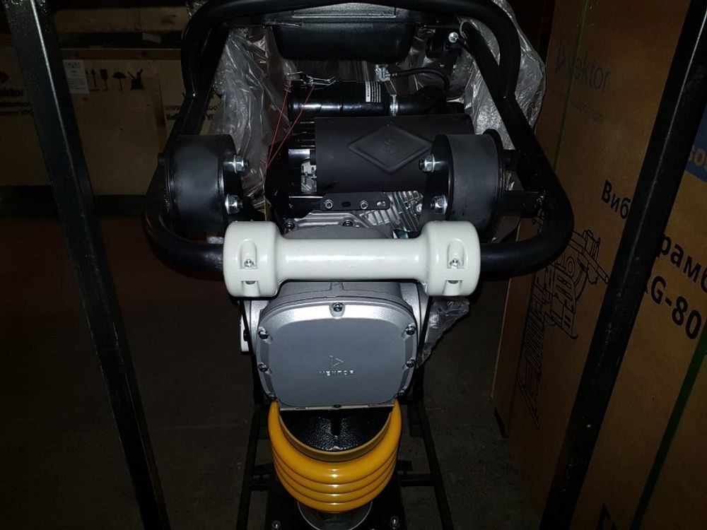 Вибротрамбовка бензиновая Vektor VRG-80L - [80 кг / 10 кН / Loncin LC168F-2H]