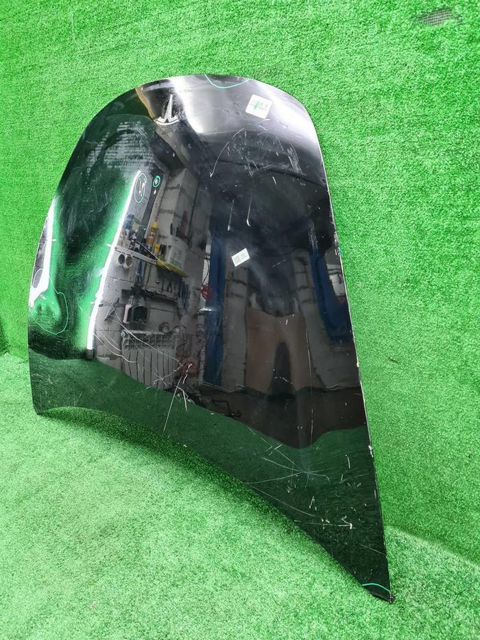 Капот Tesla Model 3 (2017-2023)