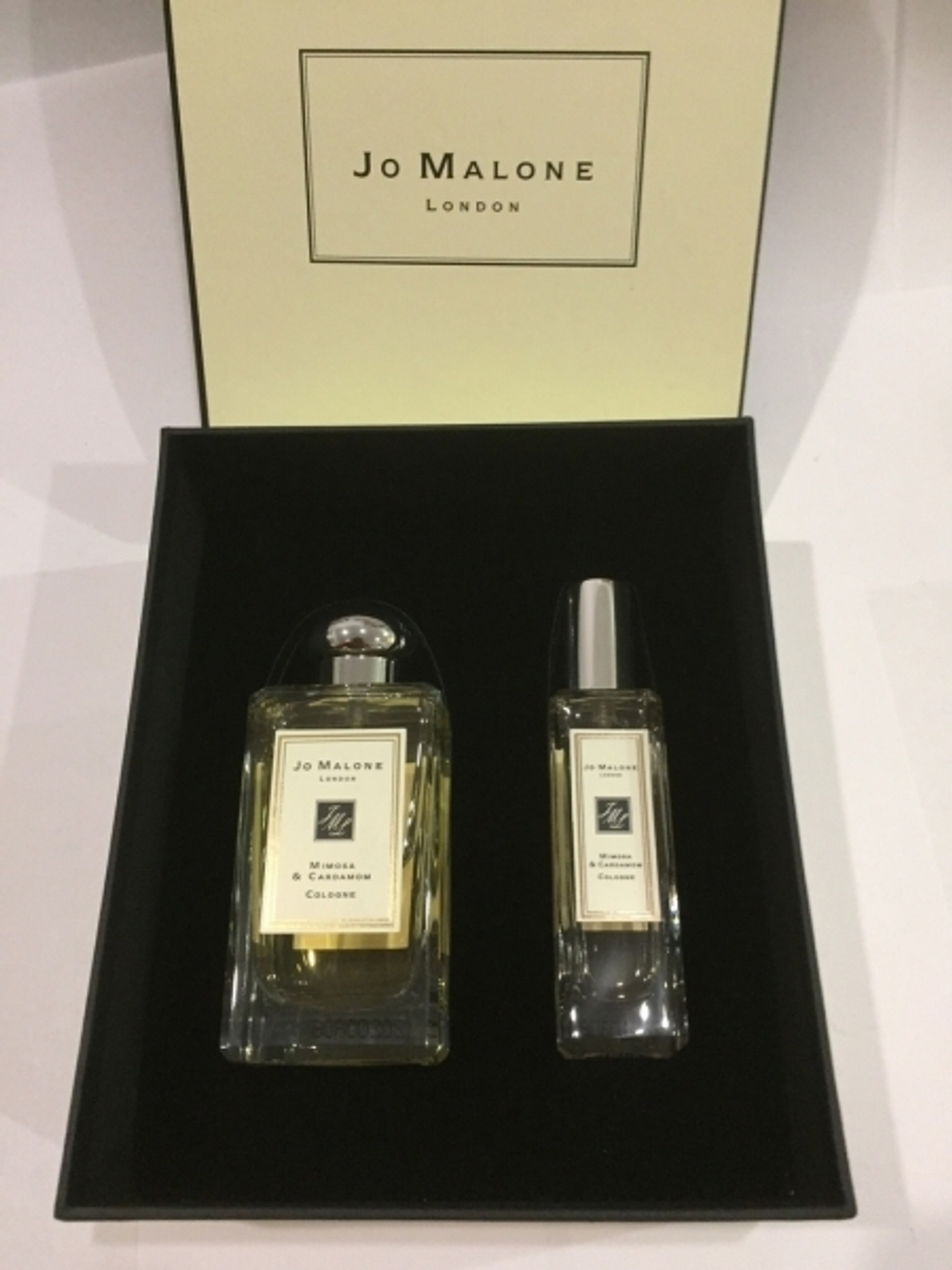 Набор парфюмерии Jo Malone Mimosa & Cardamom набор 100ml + 30ml (duty free парфюмерия)