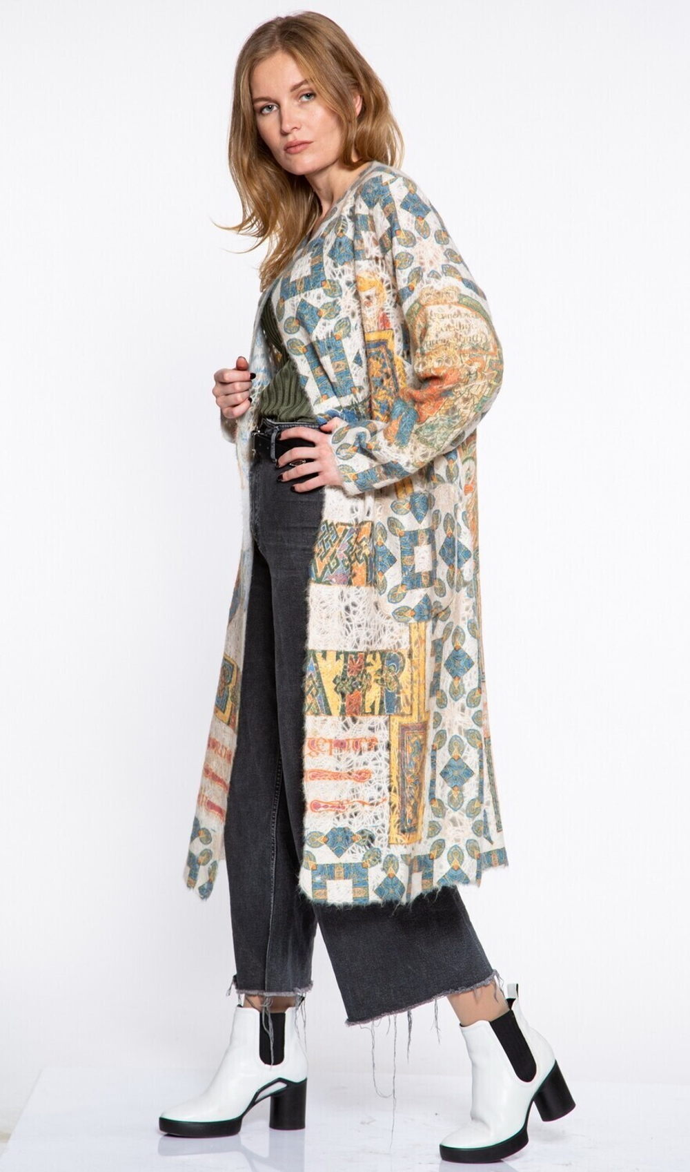 Кардиган "Экслибрис", по мотивам средневековых фронтисписов из Келлской книги