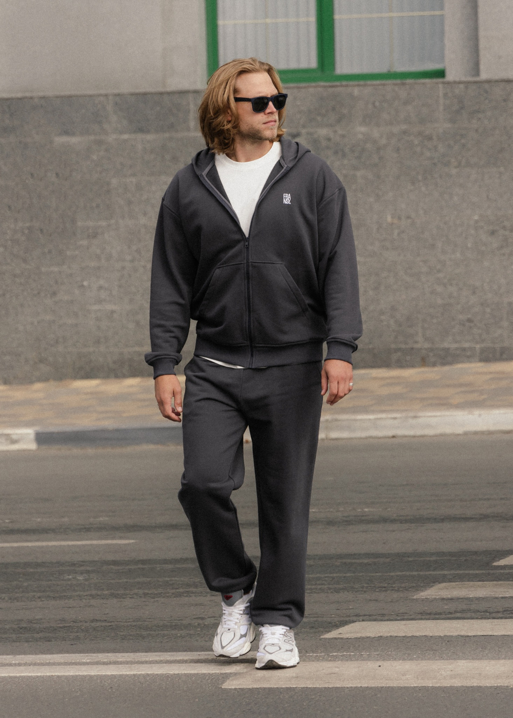 Худи ZIP MAN, графит II