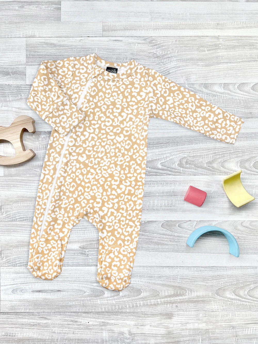 Комбинезон Mjölk Sleep and Play Sand Leopard