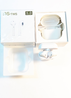 Беспроводные наушники с микрофоном i9S - TWS с чехлом белые