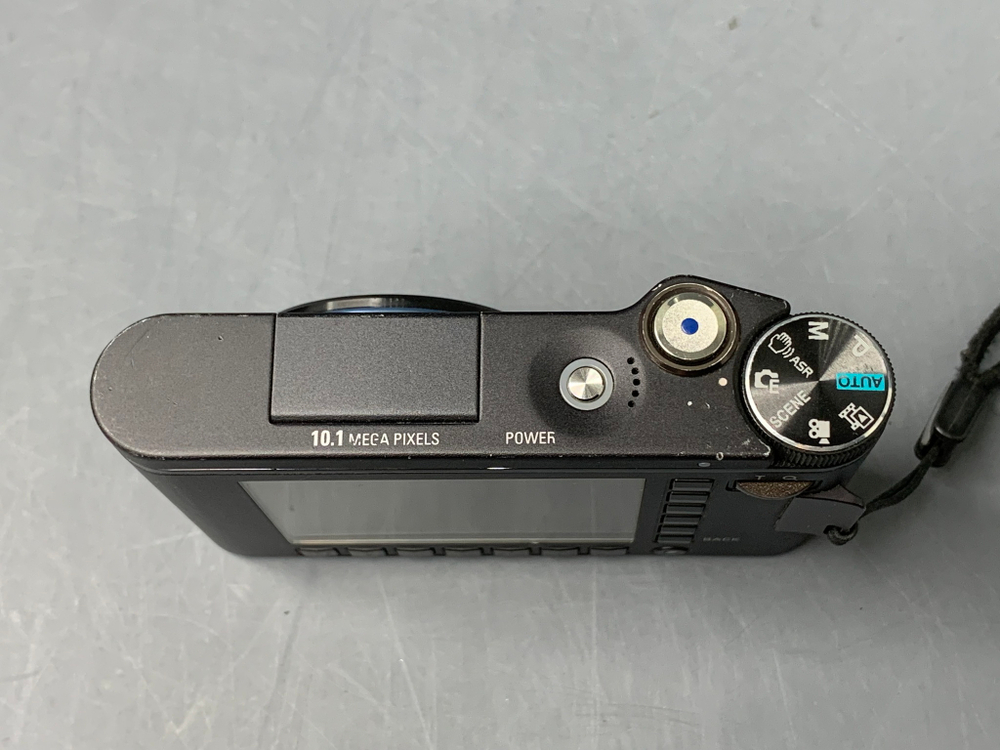 Samsung NV10, без ЗУ