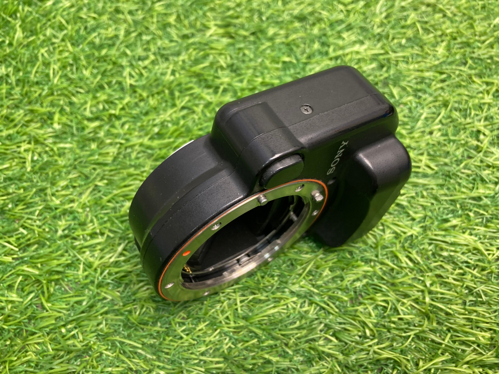 Sony LA-EA4