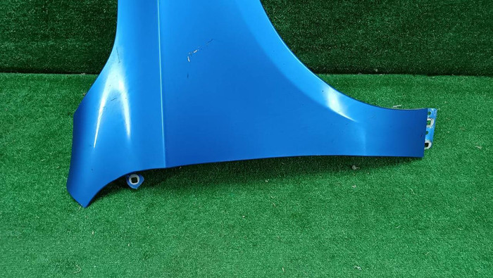 Крыло переднее правое Mercedes A W176 (2012-2018)