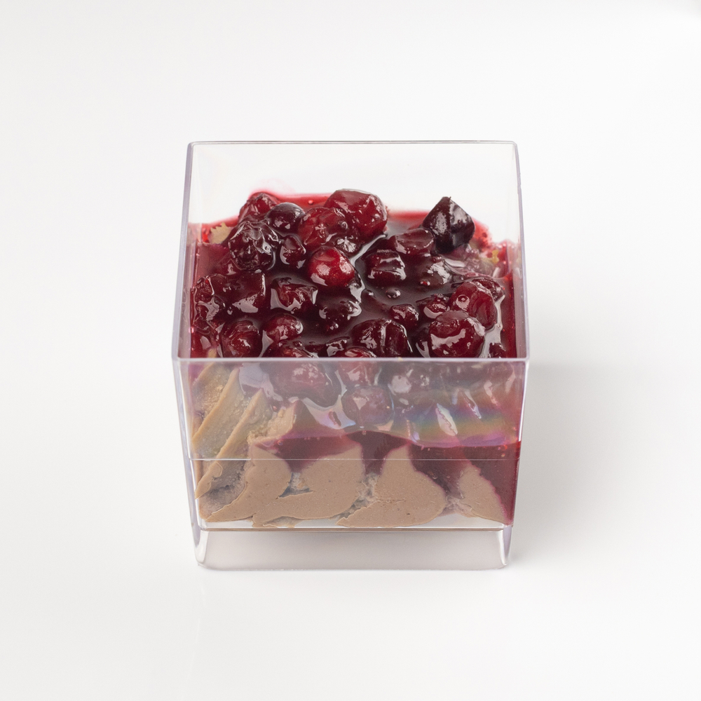 Паштет из печени цыпленка с брусничным конфи 16шт