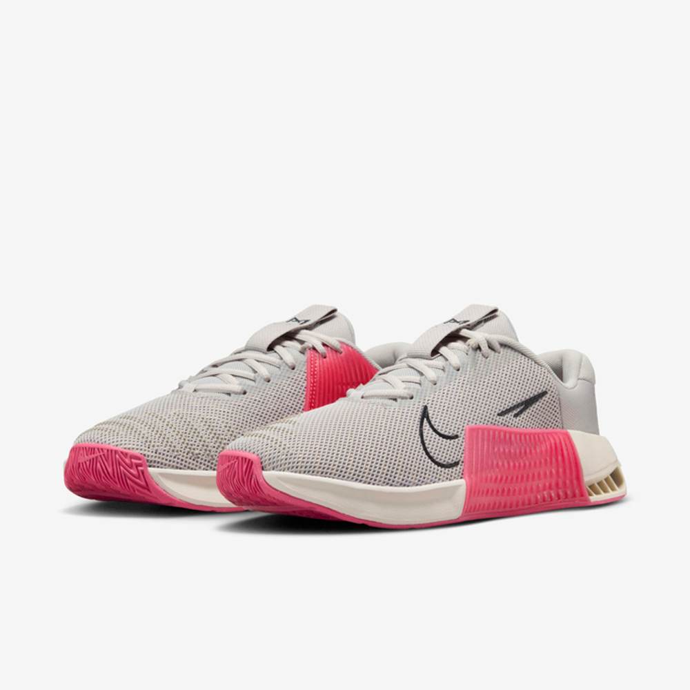 Кроссовки женские Nike W Metcon 9 (Серые)