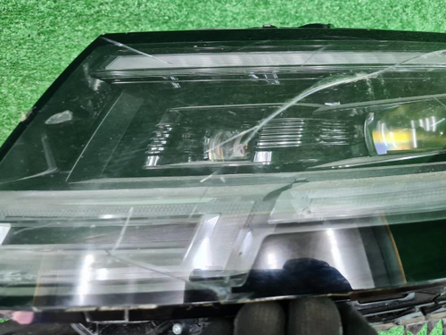 Фара левая Range Rover Vogue 5 L460 (21-нв) LED