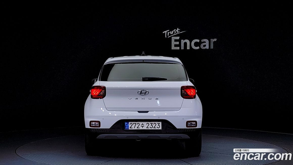 Hyundai Venue 1.6 Modern Plus (11.2021)