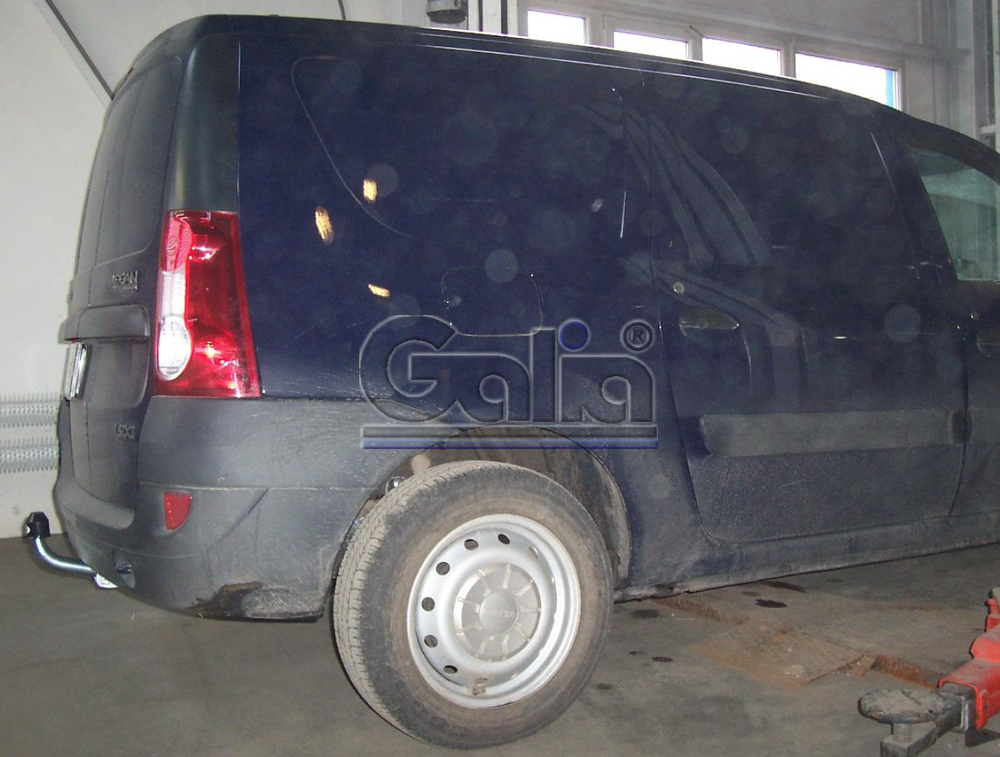 Фаркоп оцинкованный Galia D037A для Lada Largus 2012-, Dacia Logan универсал 2007-2013(паспорт и сертификат в комплекте)(без электрики)