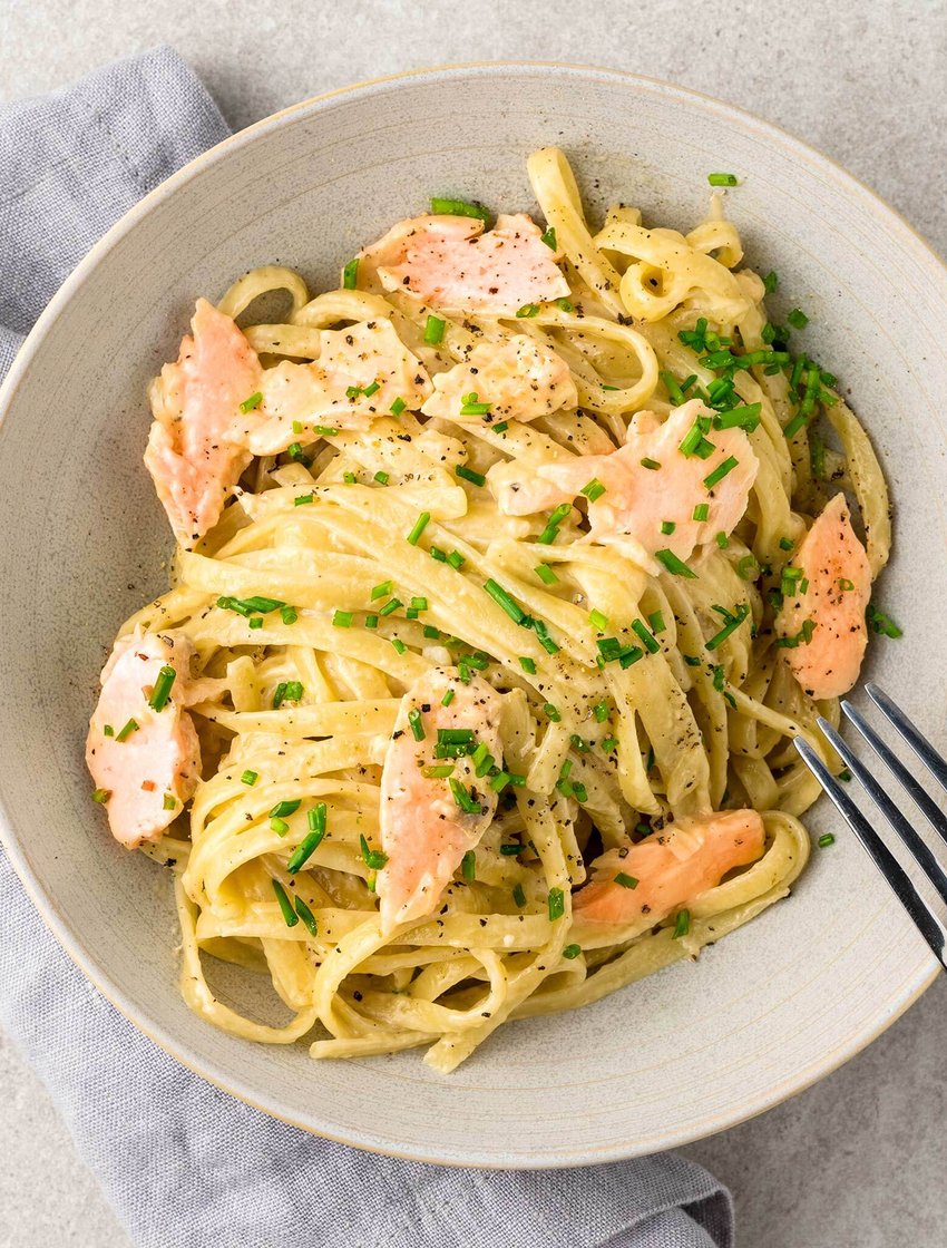 Паста с филе лосося