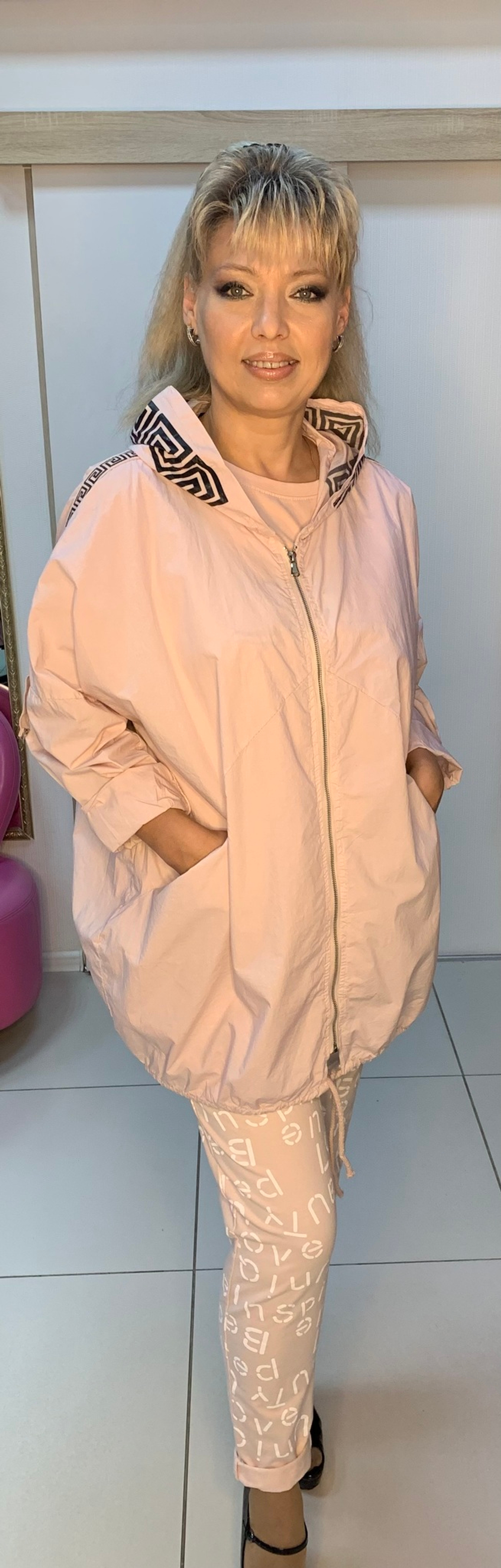 Пыльник-ветровка на молнии, цвет пудрово-розовый