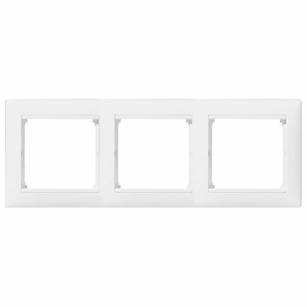 LEGRAND VALENA Рамка 3 поста горизонтальная белая (774453) - 2 шт