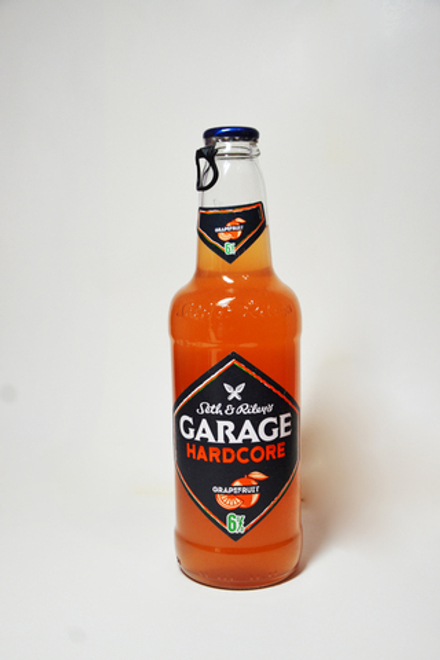 Пивной напиток Garage Hardcore 0,45 л.
