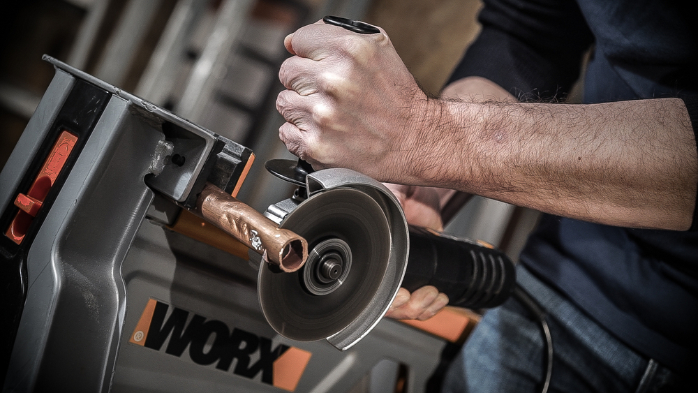 Угловая шлифовальная машина WORX WX711.1