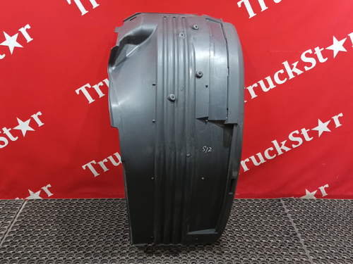 Крыло переднее