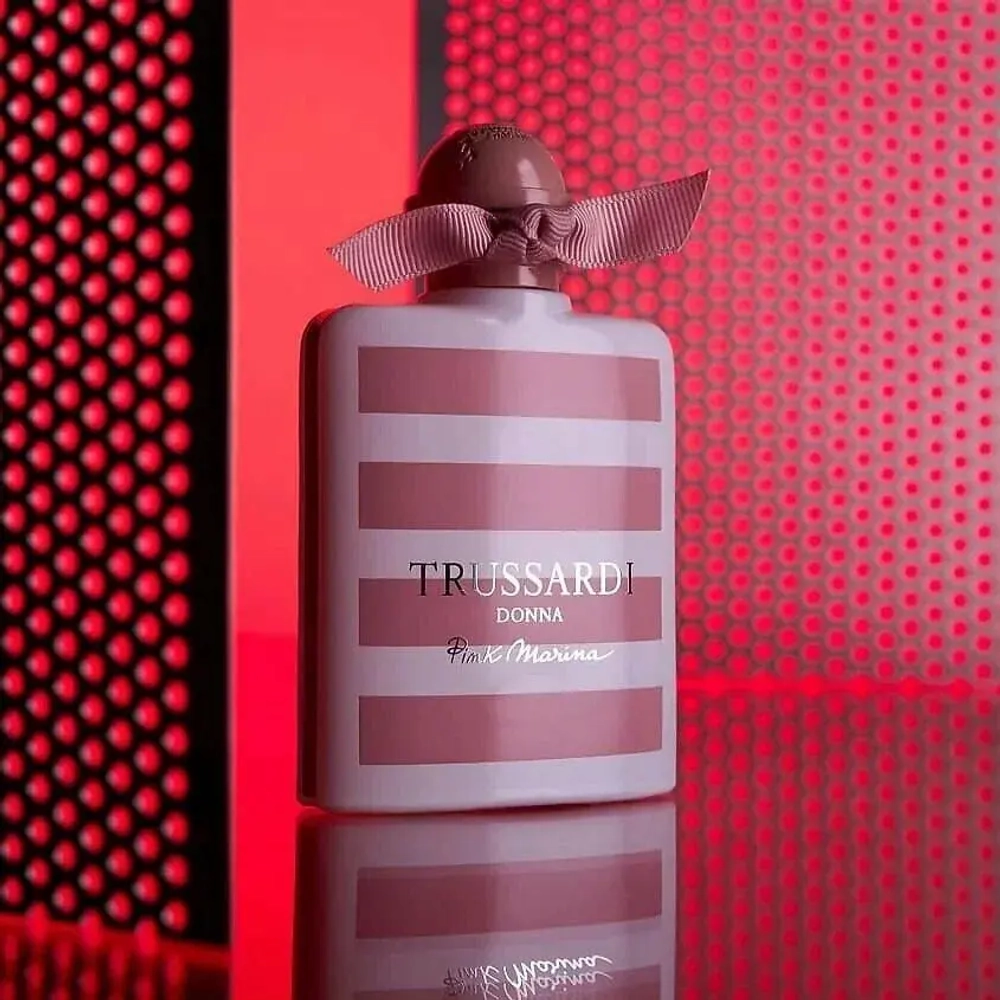 TRUSSARDI туалетная вода Donna Pink Marina, 50 мл, 300 г