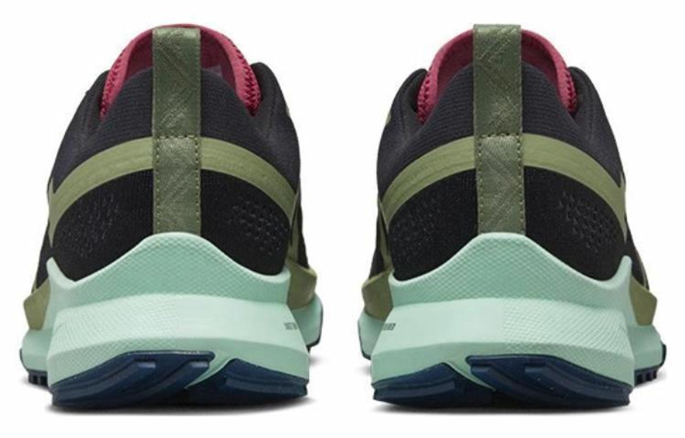 Кроссовки Nike Pegasus Trail 4