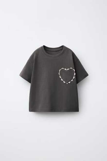 ZARA ФУТБОЛКА С ВОЛНИСТЫМ СЕРДЦЕМ, АНТРАЦИТОВО-СЕРЫЙ