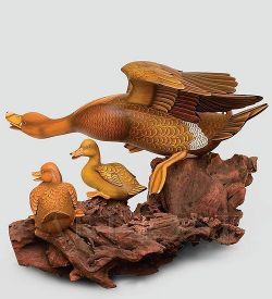 32-008 Фигура «Семейка уток» (о.Бали)