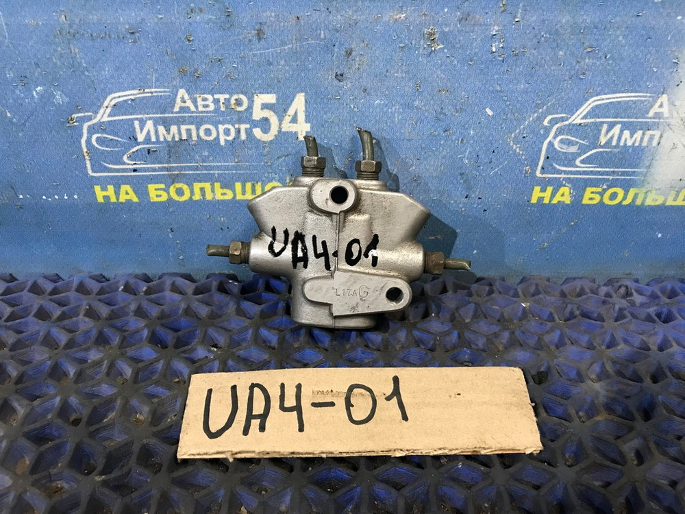 Распределитель тормозной Honda INSPIRE 1999