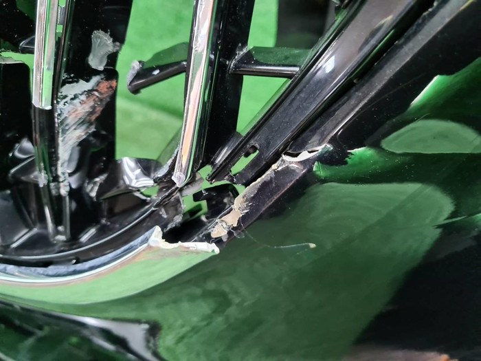 Бампер передний Mercedes S x223 Maybach (20-нв)