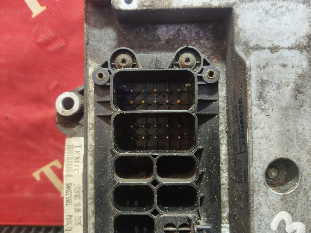 Блок управления двигателем