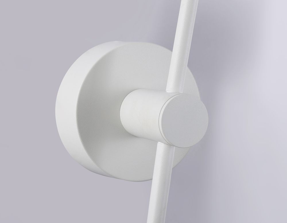 Ambrella Настенный светодиодный светильник со сменной лампой LineTech FL66388