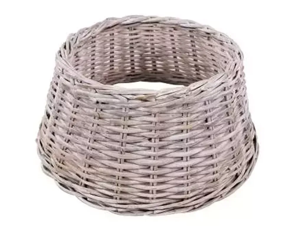 Корзина под елку (белая плетеная)