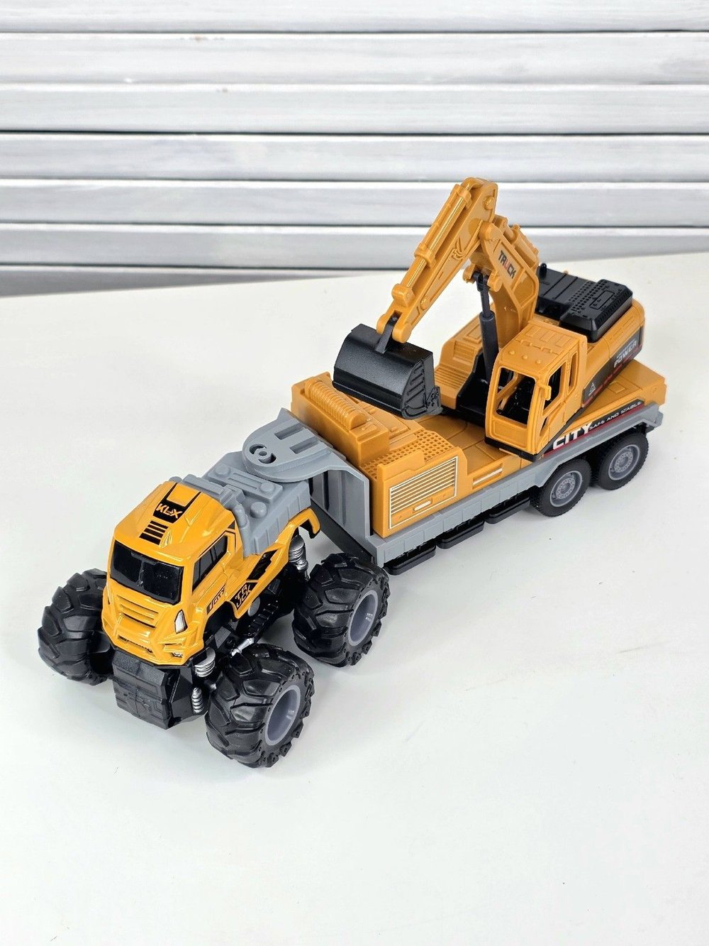 Автомобиль Спецтехника, металл, инерционный (201106037)