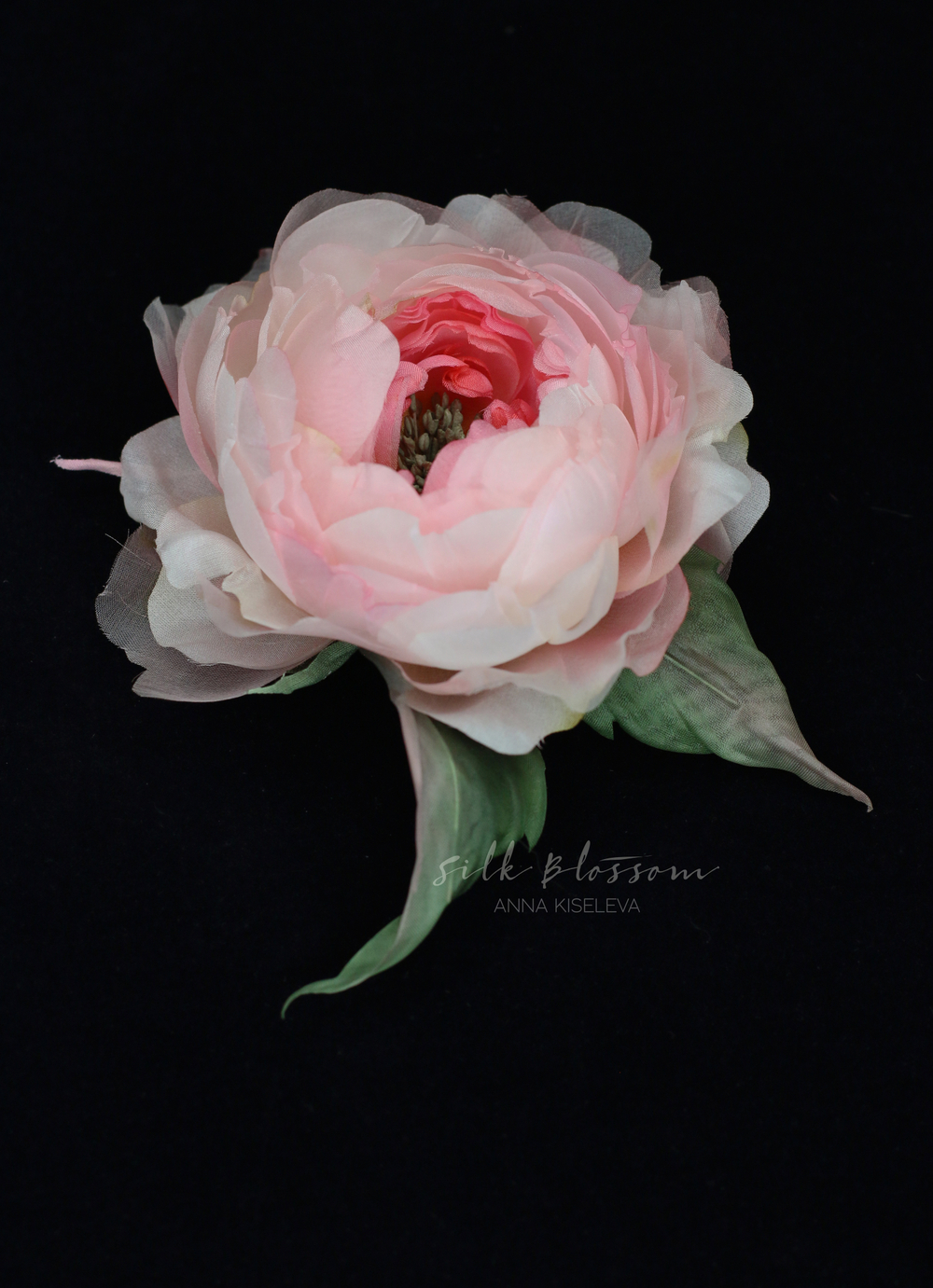 Брошь Английская роза из шелка розовая