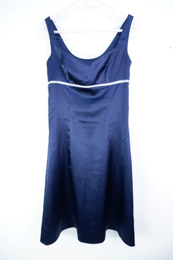 Платье вечернее глубокого синего оттенка 40 размер