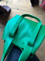 Женская сумка-шоппер из натуральной кожи зеленого цвета