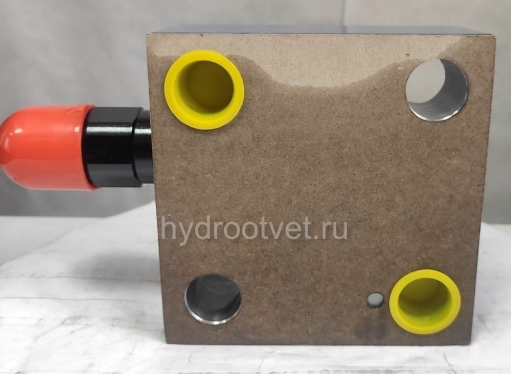 LFA40DB2-7X/025 - Крышка для логического клапана, типоразмер Ду40 функционал - DB2 = крышка с предохранительным клапаном с ручной настройкой, два выхода X и Y, элемент регулировки - винт под шестигранник с защитным колпачком, диапазон настройки давления до 25 бар, уплотнение NBR