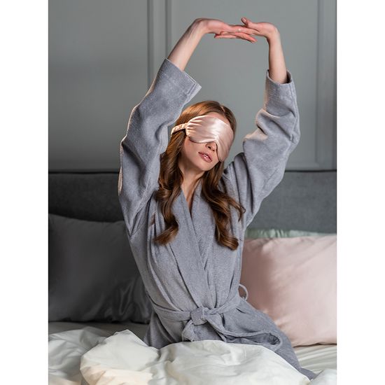 Маска для сна из натурального шелка цвета пыльной розы из коллекции essential