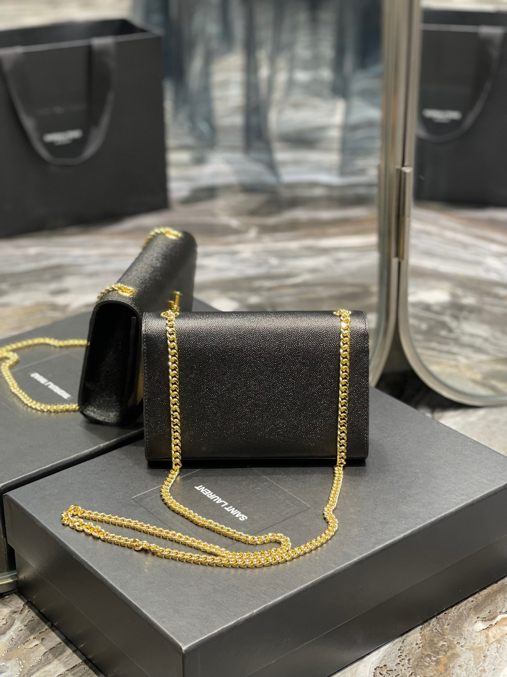 Saint Laurent Kate Small Bag 20 cm