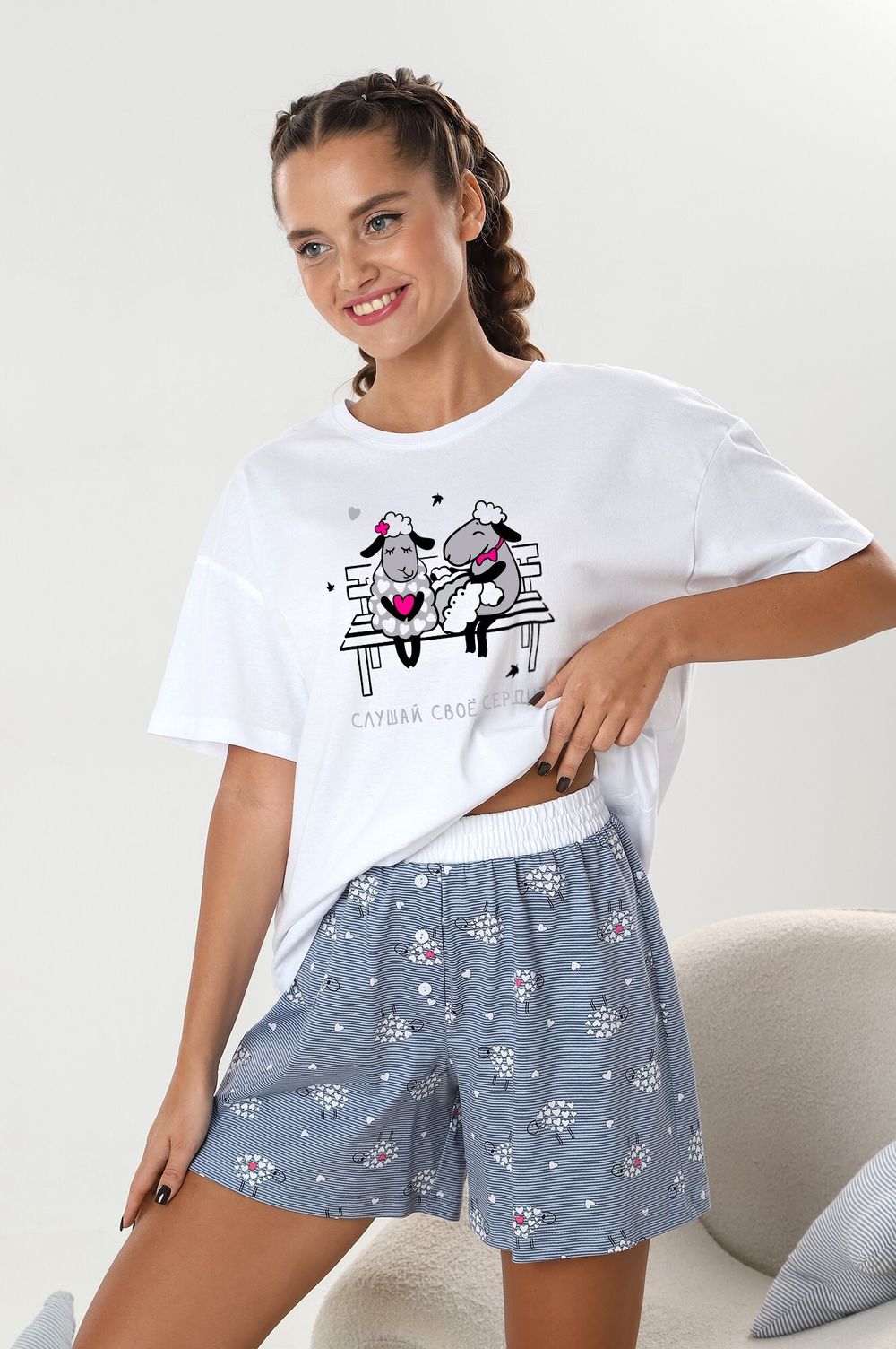 Костюм женский Долли-5 Виотекс БЕЛЫЙ