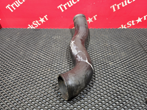 Патрубок радиатора