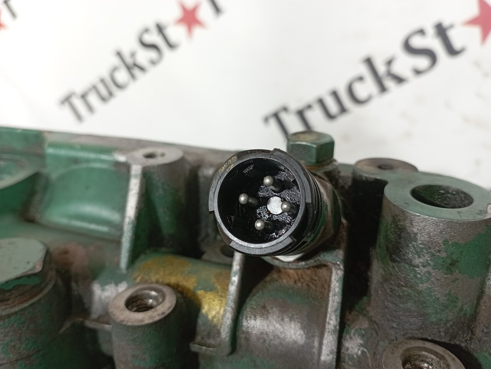 Корпус масляного фильтра 2017г.