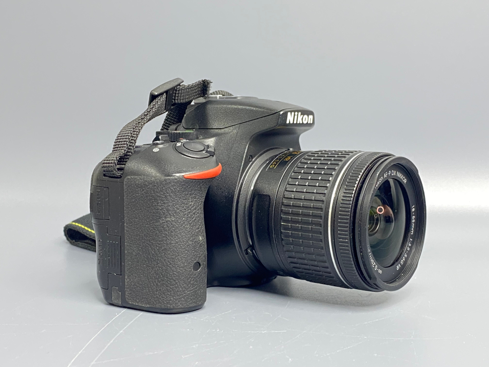 Nikon D5500 kit 18-55mm 3.300 кадров