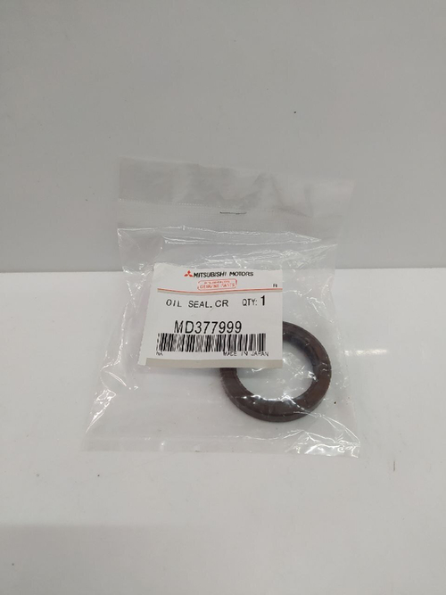 Сальник коленвала передний MITSUBISHI MD377999